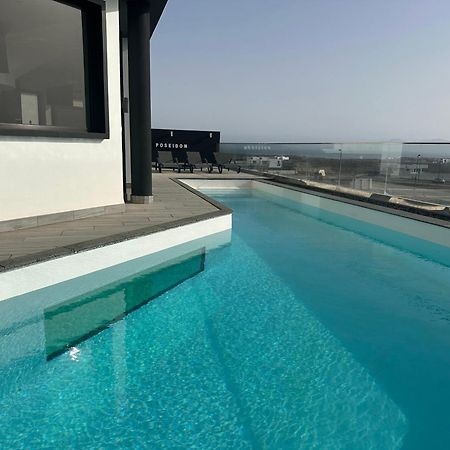 Villa Poseidon Corralejo With Private Heated Pool, Sauna And Stunning Volcano Views By Amazzzing Travel المظهر الخارجي الصورة
