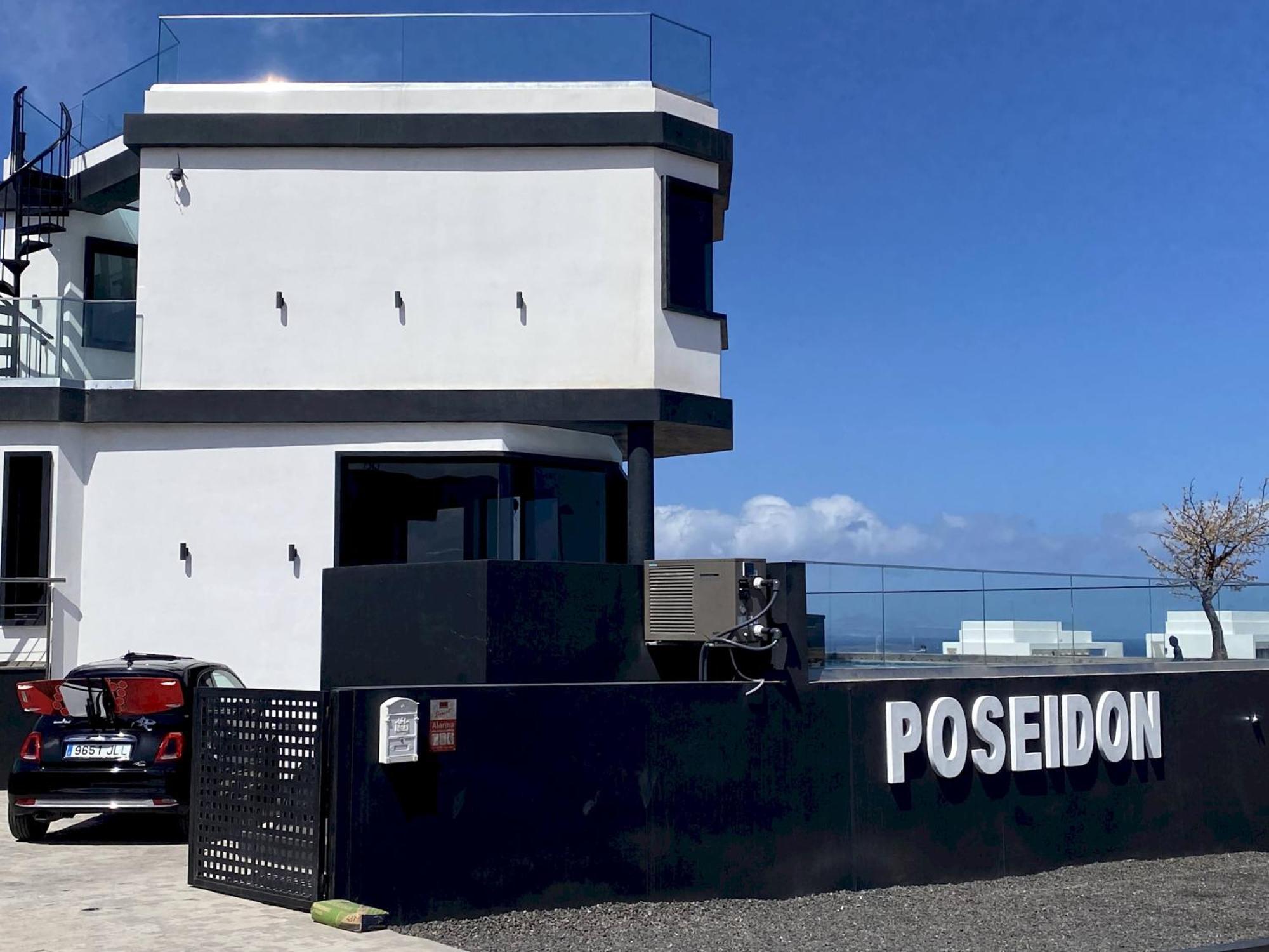 Villa Poseidon Corralejo With Private Heated Pool, Sauna And Stunning Volcano Views By Amazzzing Travel المظهر الخارجي الصورة