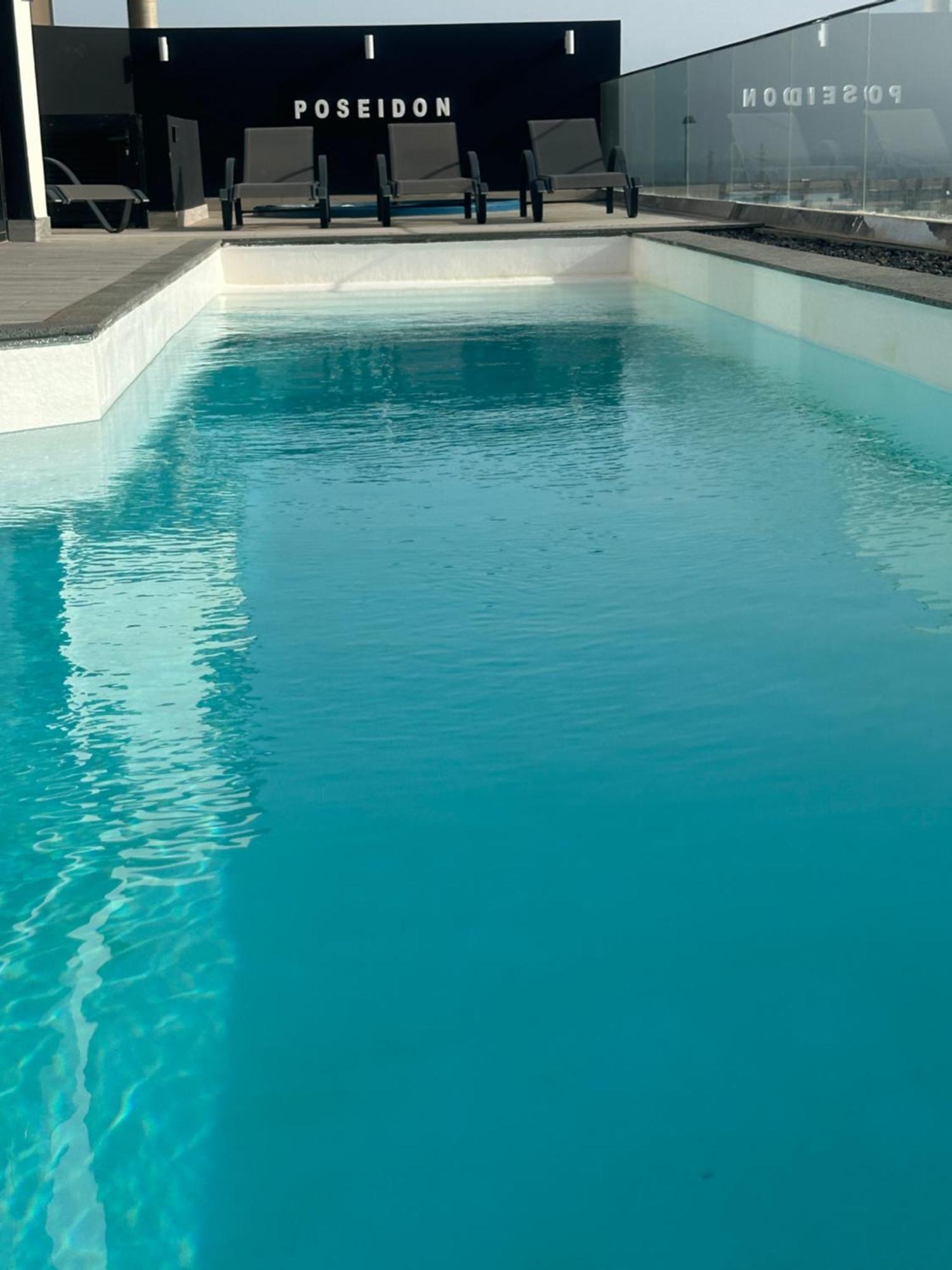 Villa Poseidon Corralejo With Private Heated Pool, Sauna And Stunning Volcano Views By Amazzzing Travel المظهر الخارجي الصورة